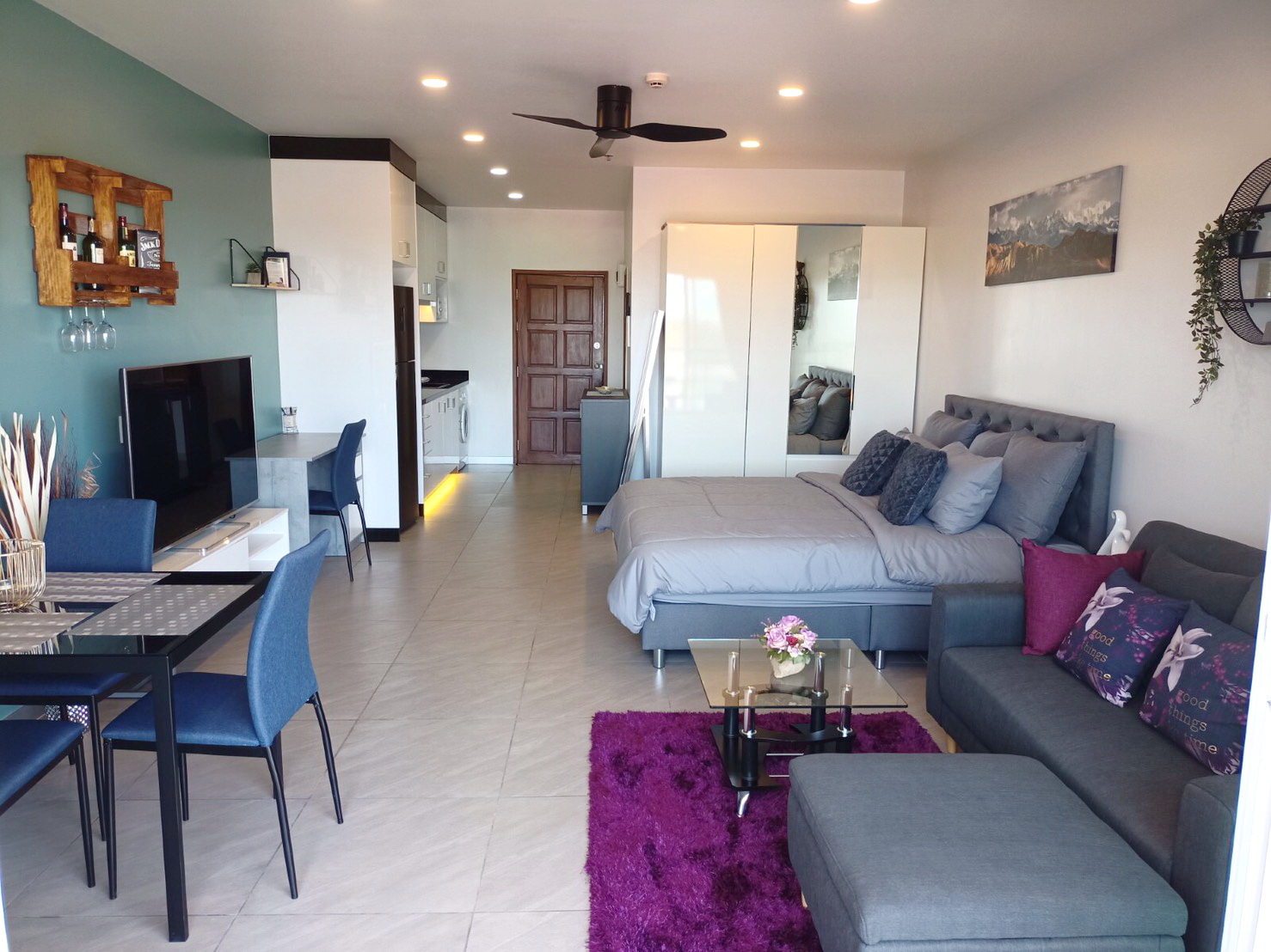 Rentals   Na Jomtien   Condo   View Talay 5D